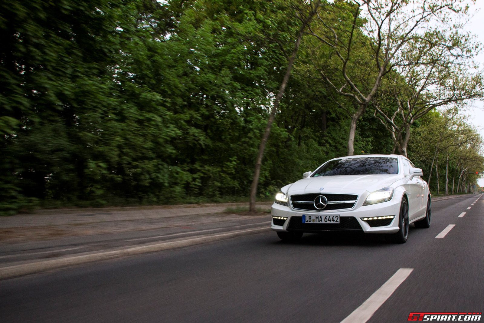 Mercedes cls 63 amg road test