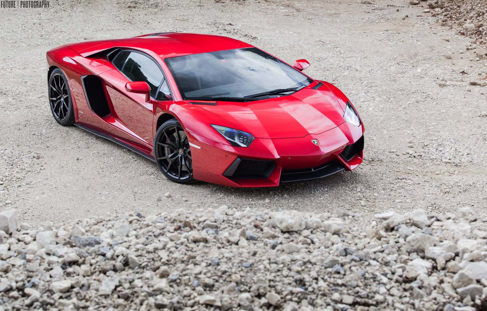 Gallery: Red Lamborghini Aventador With Black Wheels is ...