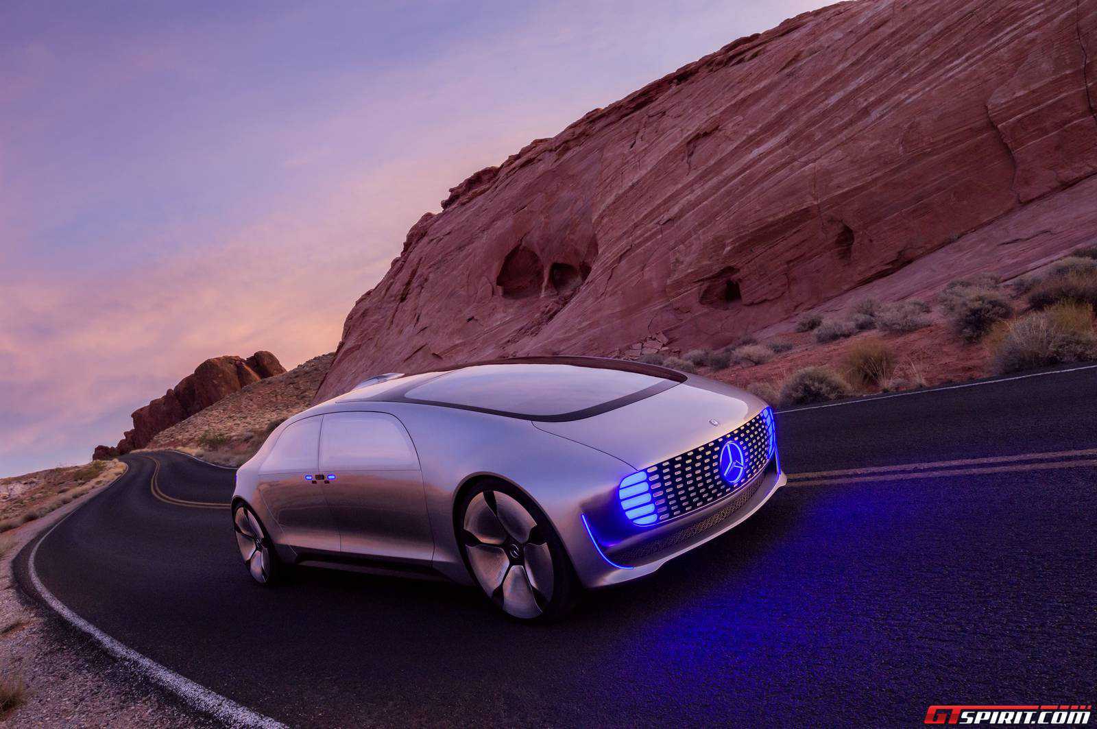 2015 Mercedes Benz F015 Luxury In Motion Concept