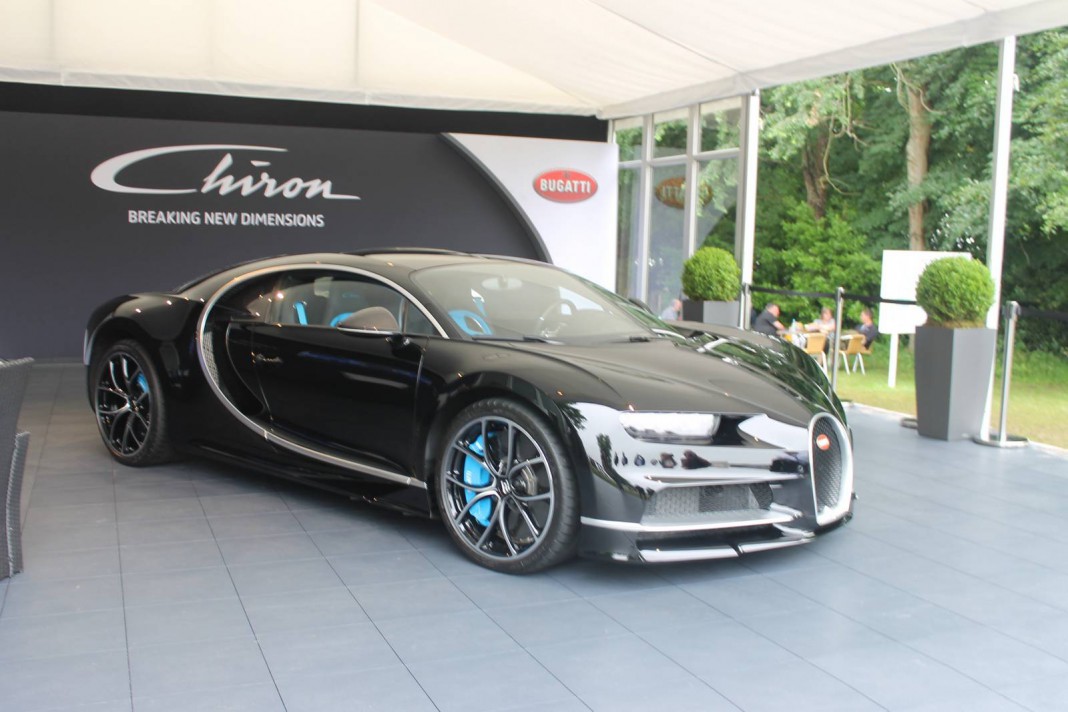 Bugatti Chiron 12