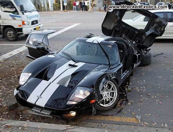 Ford gt wrecked #7
