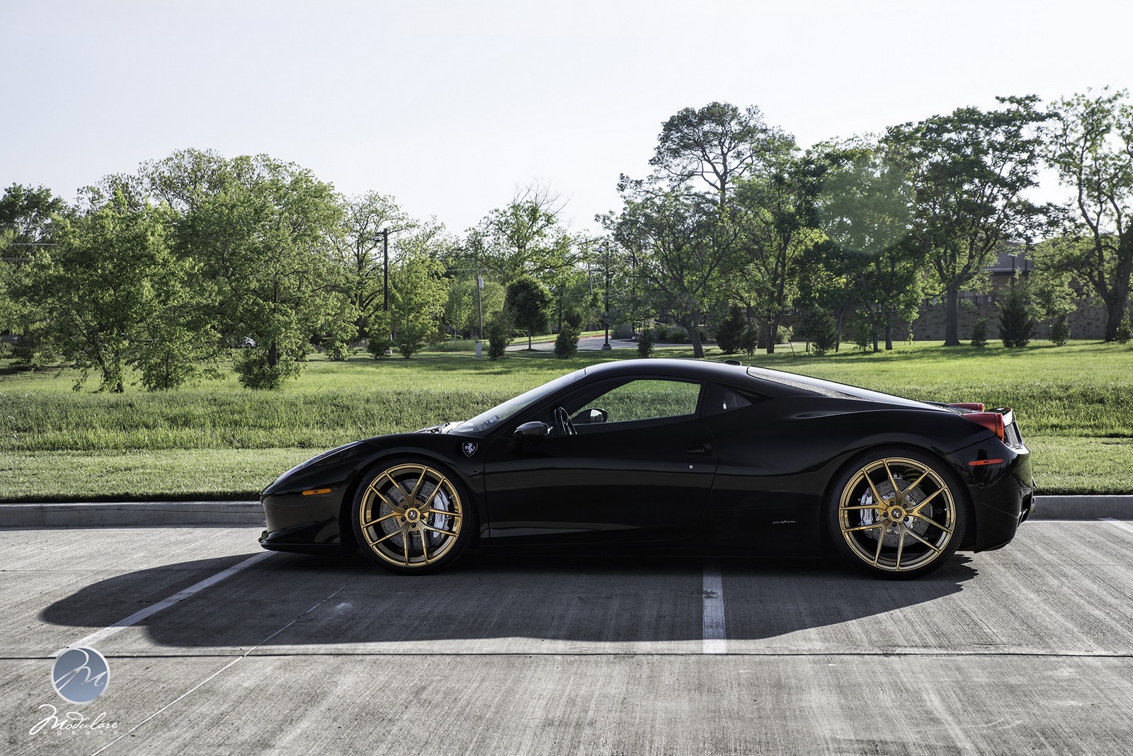 Black Ferrari 458 Italia With Golden Modulare Wheels - GTspirit