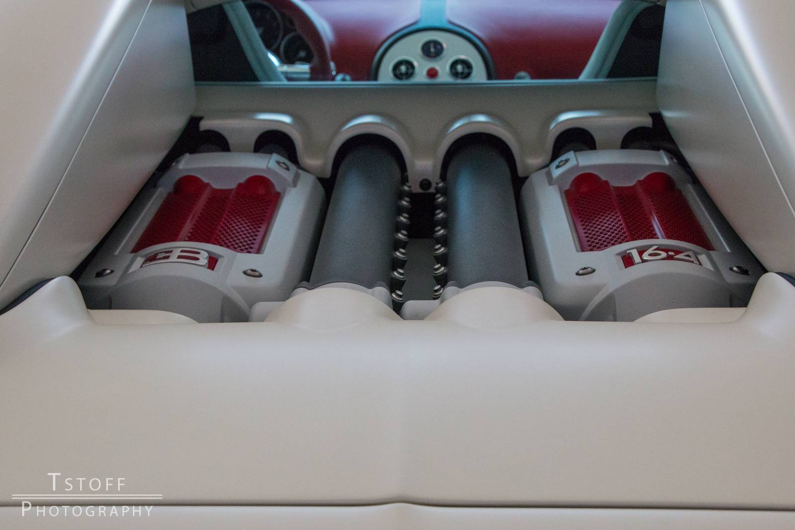 Floyd Mayweather Buys Xzibit's One-off Bugatti Veyron ...