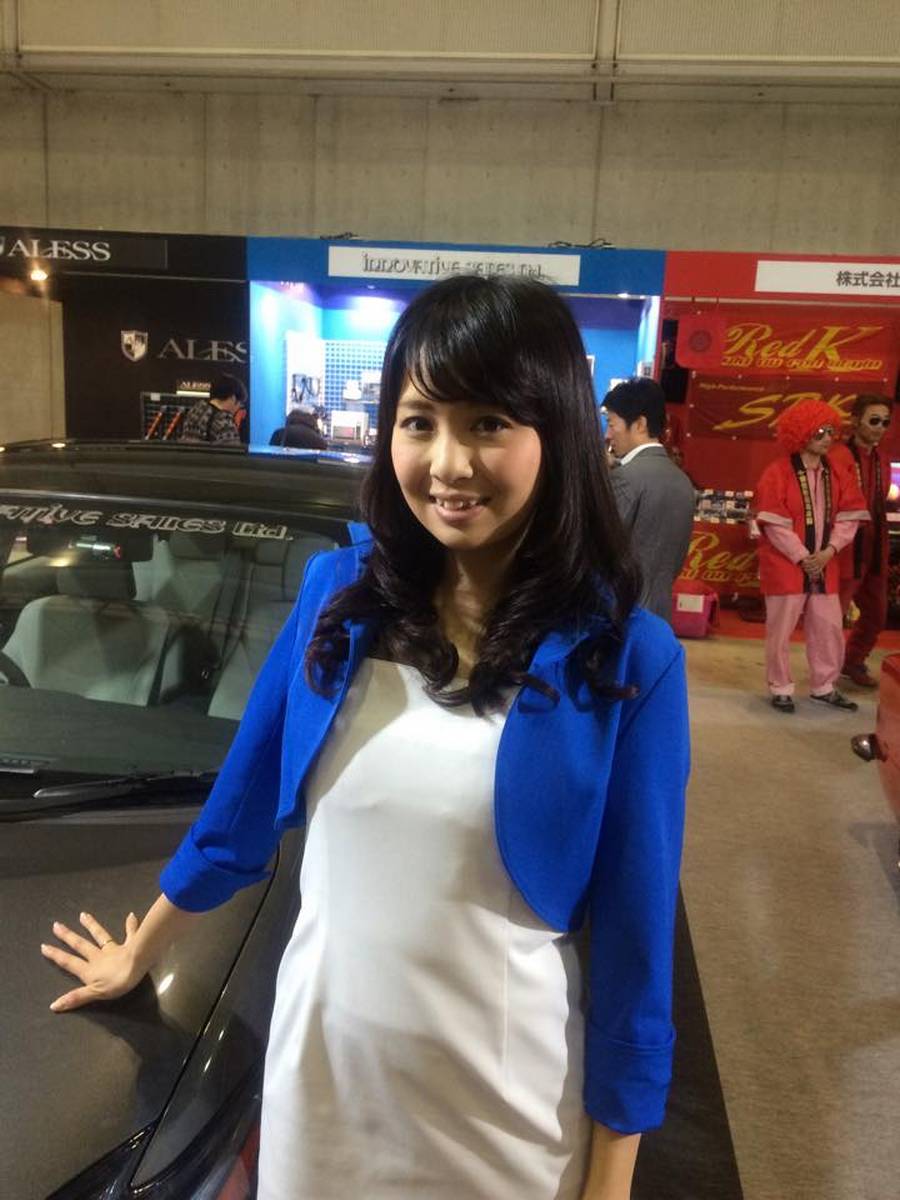 Girls of Tokyo Auto Salon 2015 - GTspirit