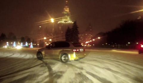 Video Of The Day Drift Night in Moscow