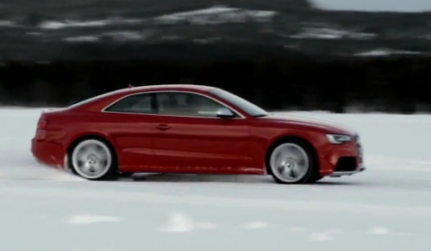 Video 2013 Audi RS5 Facelift Snow Drifting