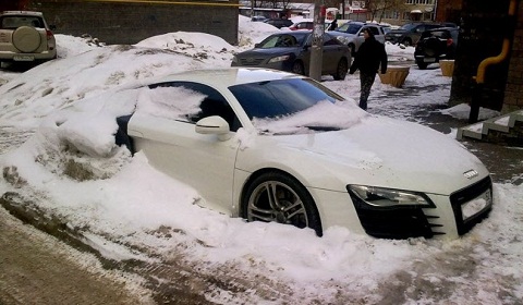 Russian Audi R8 Abandoned in the Snow