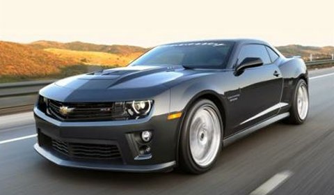 Official Chevrolet Camaro ZL1 HPE650 and HPE700 by Hennessey