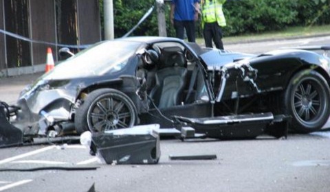 Fatal Pagani Zonda Roadster Accident in Watford