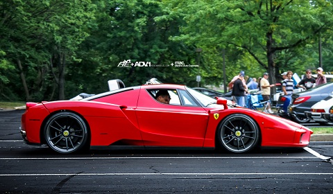 Ferrari Enzo on ADV.1 Wheels