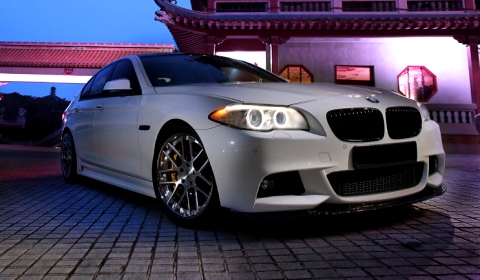 BMW F10 5 Series with 20 inch SM7 Strasse Forged Wheels