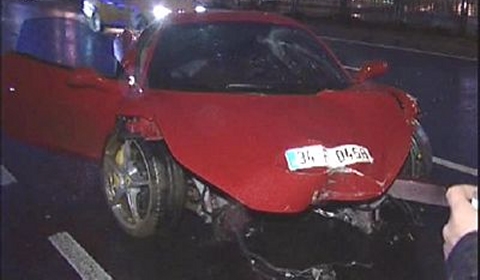 Car Crash Ferrari 458 Italia Wrecked in Istanbul