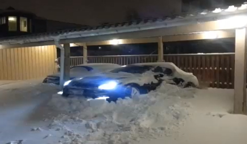 Nissan GT-R Shows Swedish Snow Who's Boss