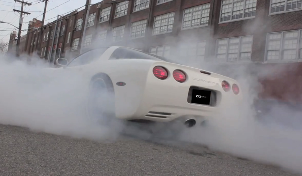 Video: Chevrolet Corvette C5 on D2Forged Wheels Burnout