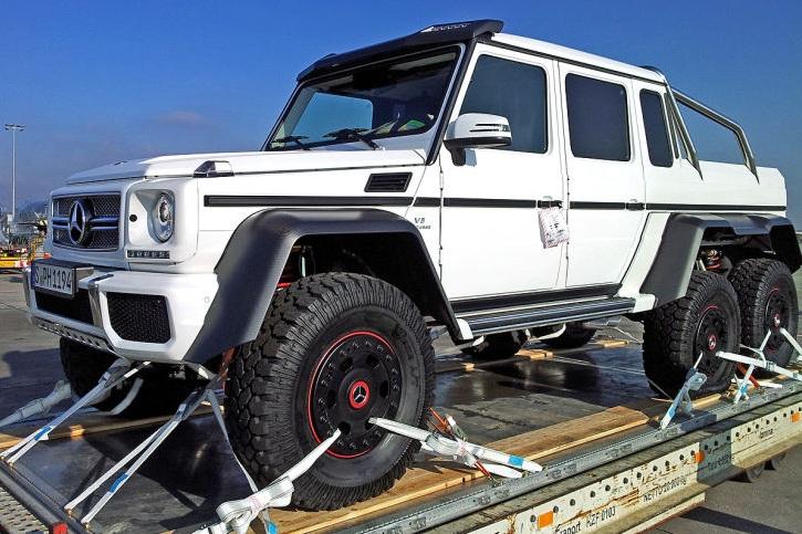 Six-Wheeled Mercedes-Benz G63 AMG Spotted Heading to Middle East