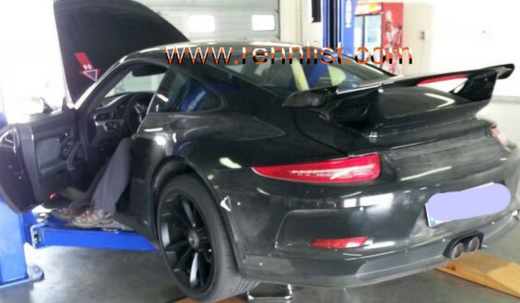 Further Details Leaked About Upcoming Porsche 991 911 GT3