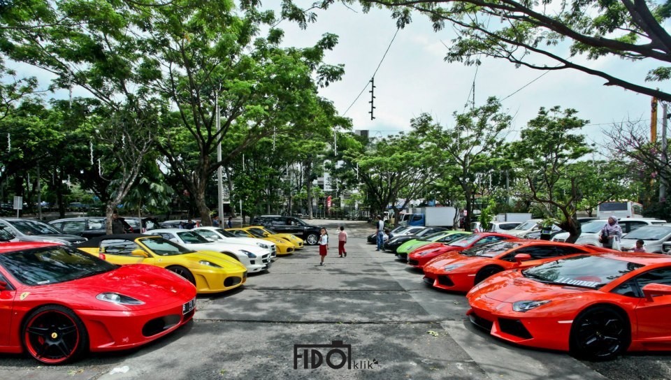 Super Car Club Indonesia Goes to Bandung