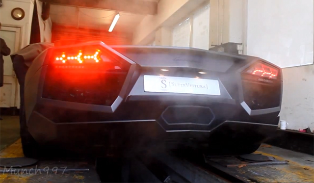 Video: Lamborghini Reventon Revving in the UK