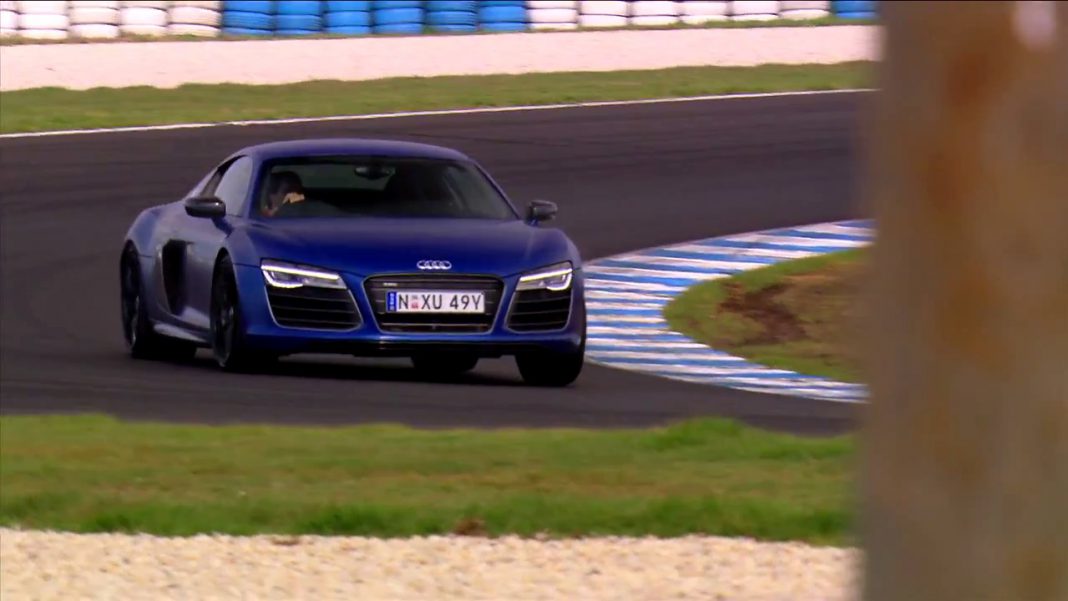 Video Audi R8 V10 Plus takes on the Philip Island Grand Prix Circuit