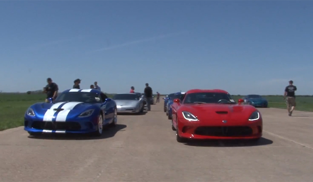 Video: Two 2013 SRT Vipers hit the Drag Strip
