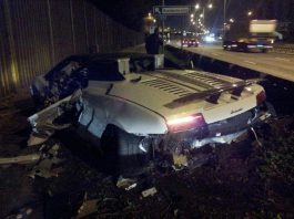 Car Crash: Lamborghini Gallardo LP570-4 Performante Destroyed in East London