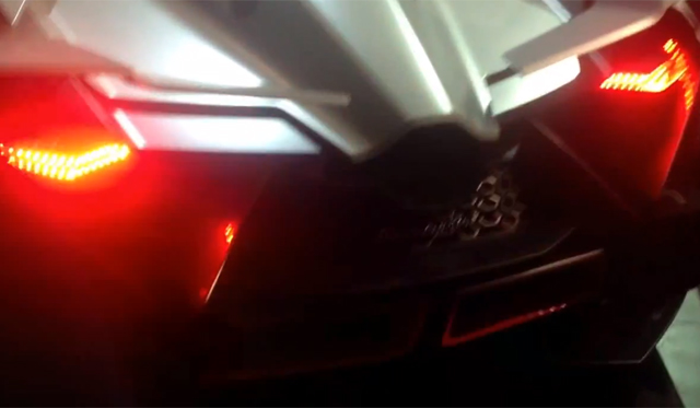 Video: Lamborghini Egoista Revs on Stage