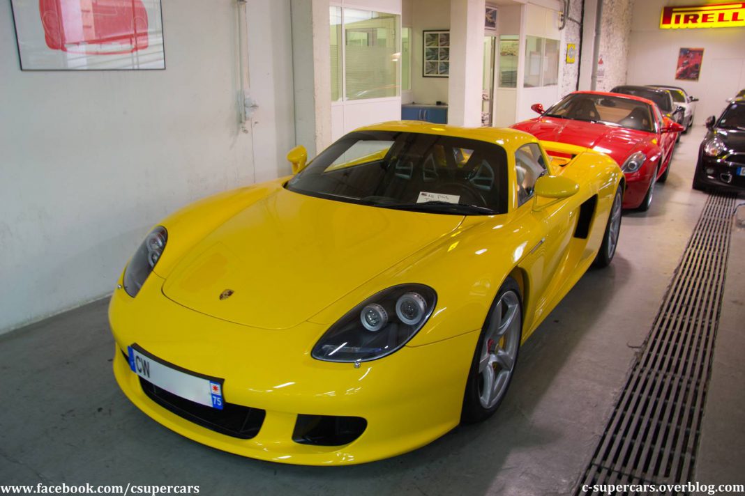 Gallery: Yellow Porsche Carrera GT in Paris