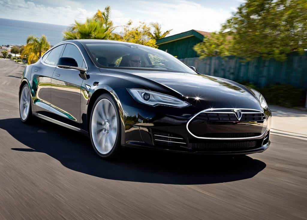Around 1,700 Tesla Model S' Being Sold Each Month