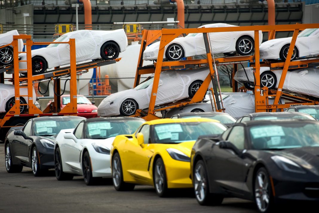 2014 Corvette Stingray Dealer Deliveries Commence