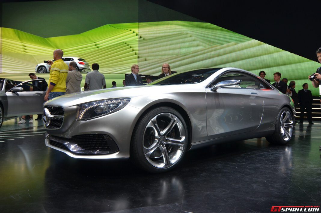 Mercedes-Benz S-Class Coupe Concept Side
