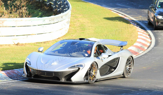 McLaren P1 Heads Back to Nurburging With Record in Mind