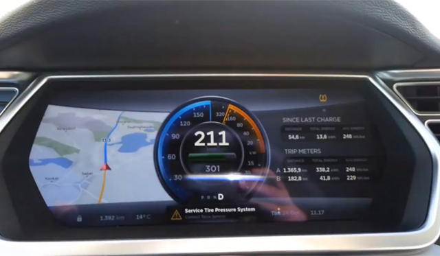 Tesla Model S Hits 212km/h on the Autobahn