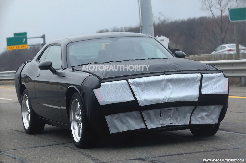 2015 Dodge Challenger Spied With Testing Continuing