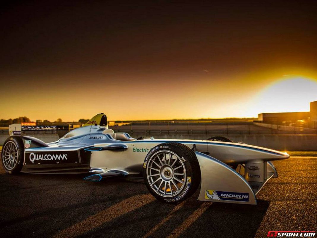Red Bull Racing Could Enter Formula E in 2015