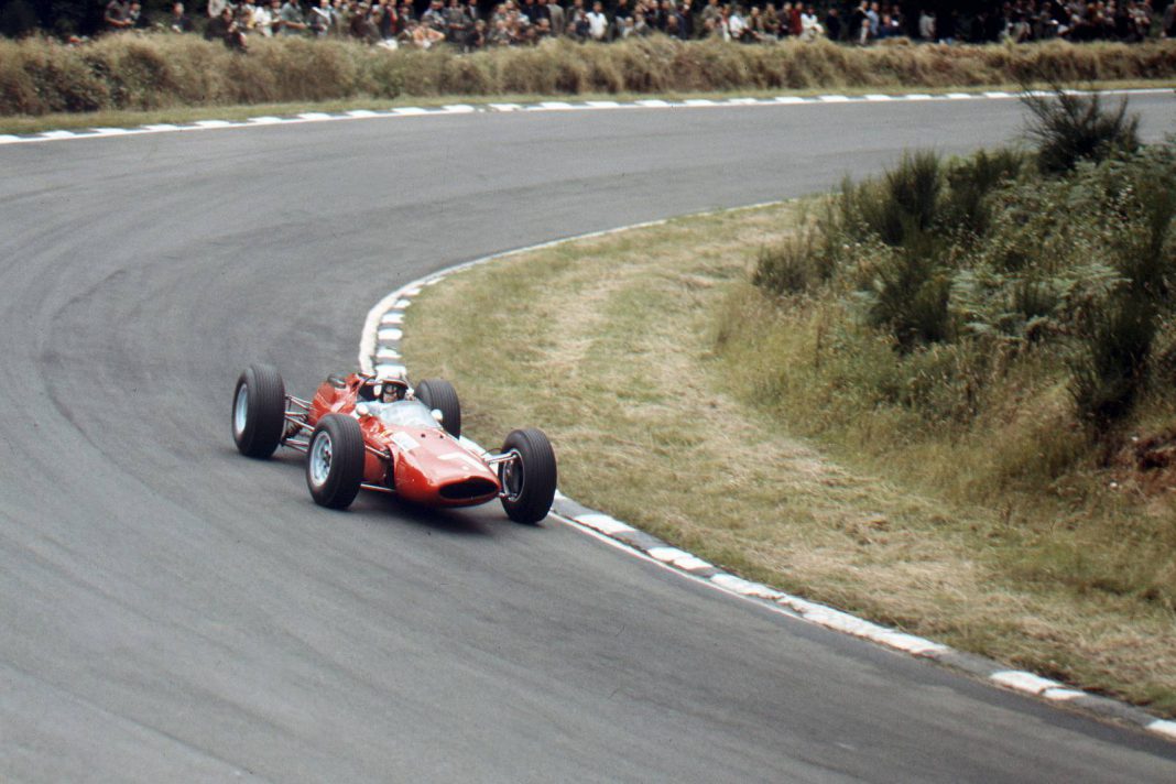Autosport International to Pay Tribute to John Surtees