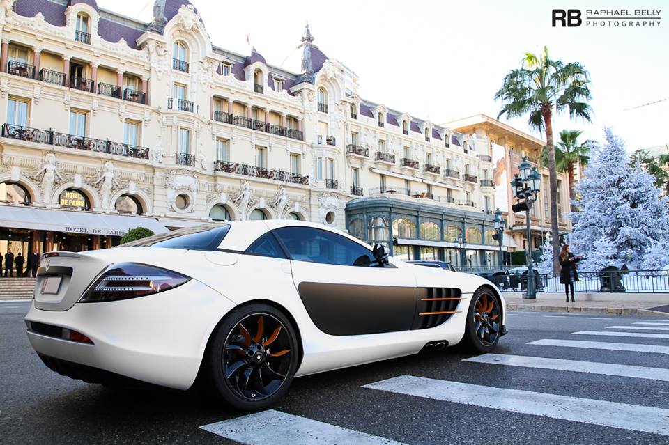 Video: Matt Black, White and Orange McLaren SLR in Monaco