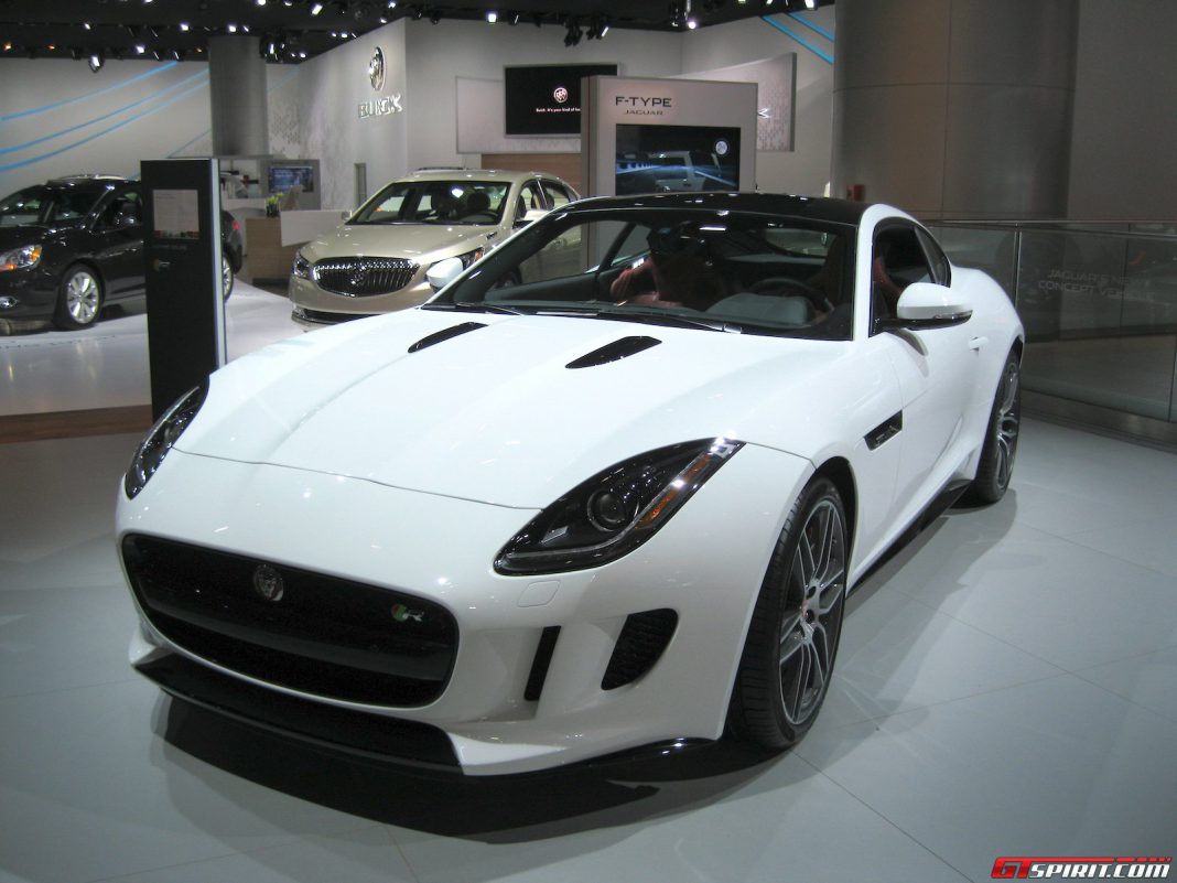 Detroit 2014: Jaguar F-Type Coupé