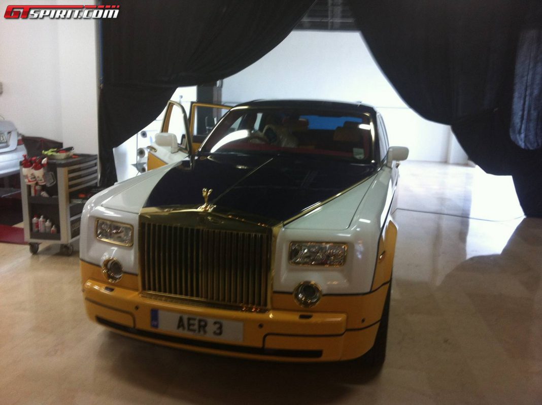 Gold-Plated Rolls-Royce Ghost by Cohen & Cunild