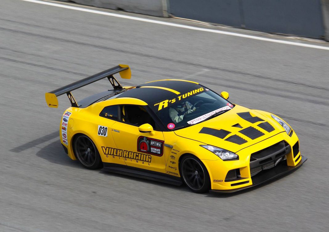The R's Tuning Yellow Nissan GT-R