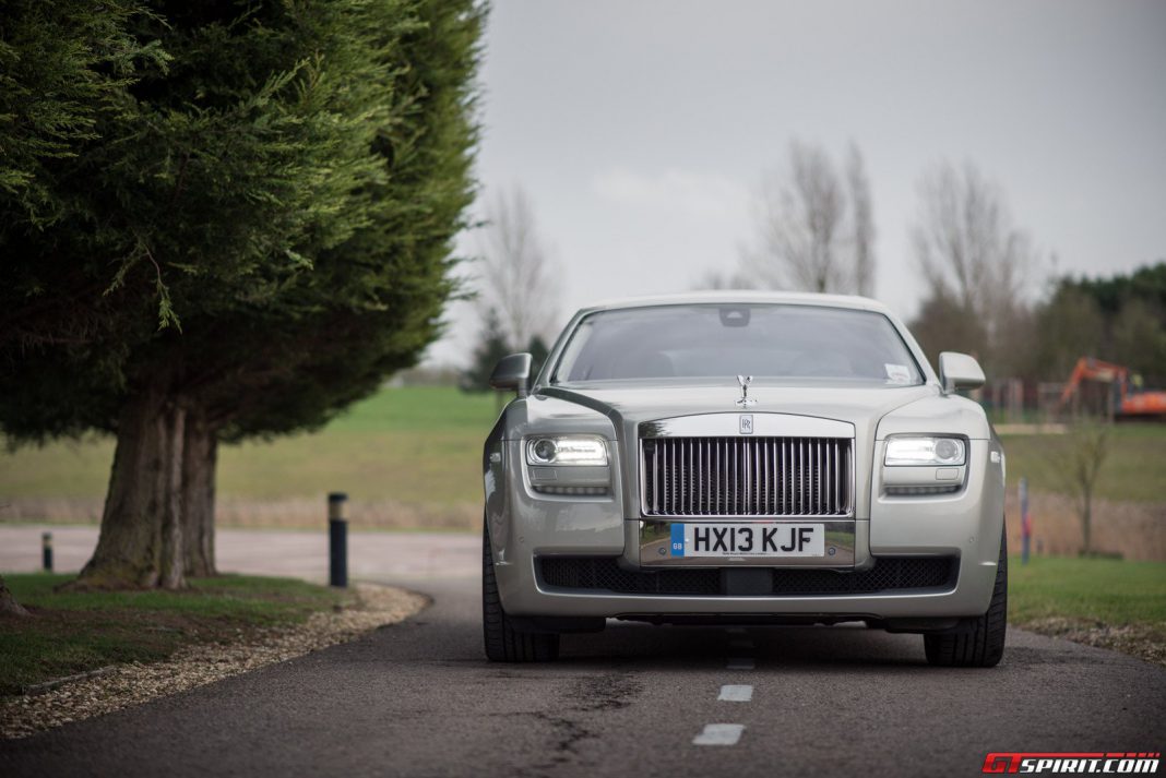 A Plug-In Hybrid Rolls-Royce is Inevitable