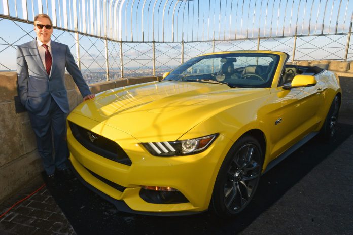 Ford Mustang GT Convertible Arrives on Empire State Building