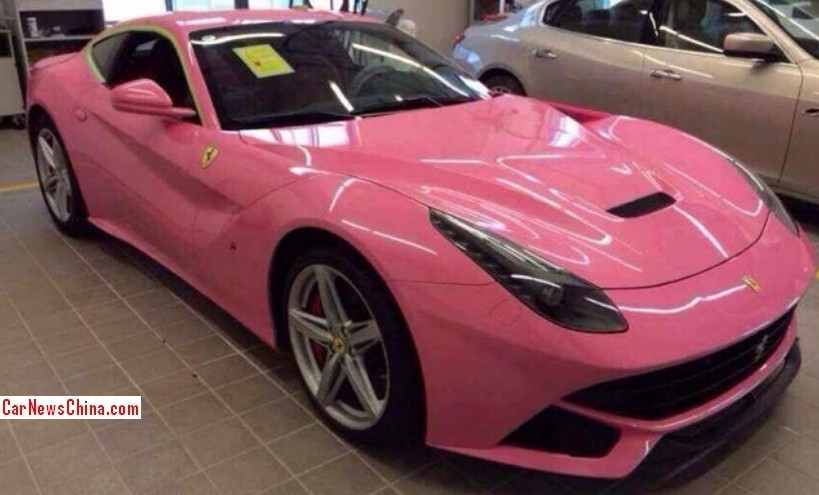 Pink Ferrari F12 Berlinetta Spotted in China
