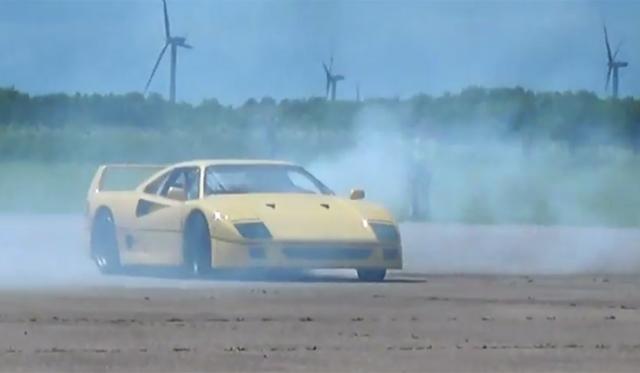 Video: Yellow Ferrari F40 Does Donuts!