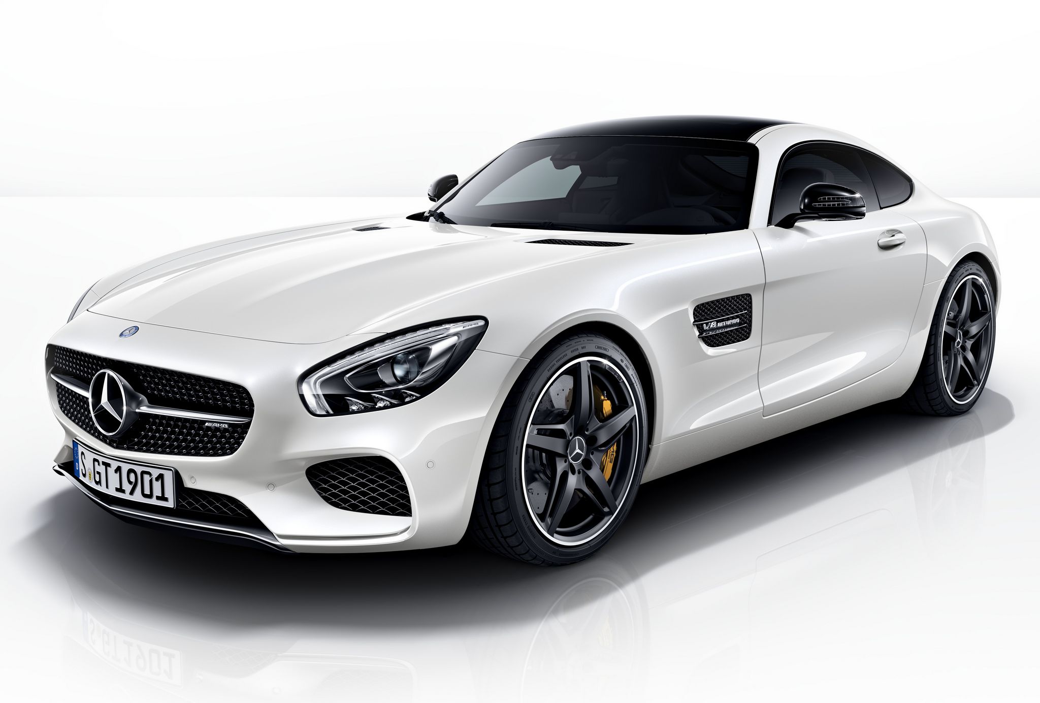 Official: 2015 Mercedes-AMG GT Night Package - GTspirit