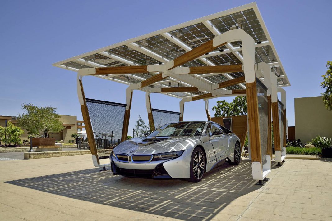 BMW i Home Charging Services Launched at CES 2015