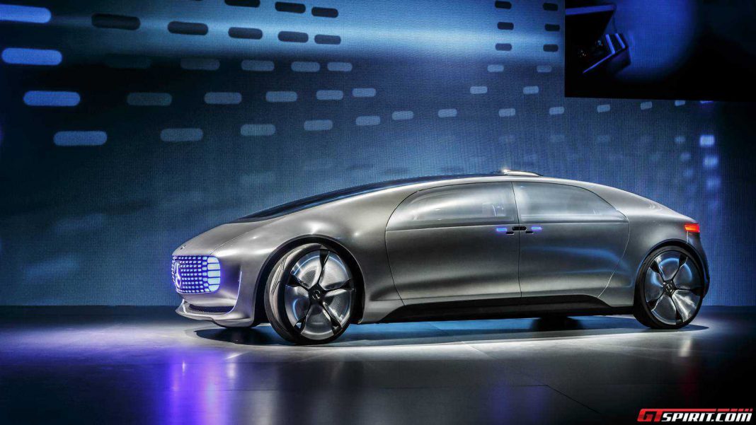 CES 2015: Mercedes-Benz F 015 Luxury in Motion Concept
