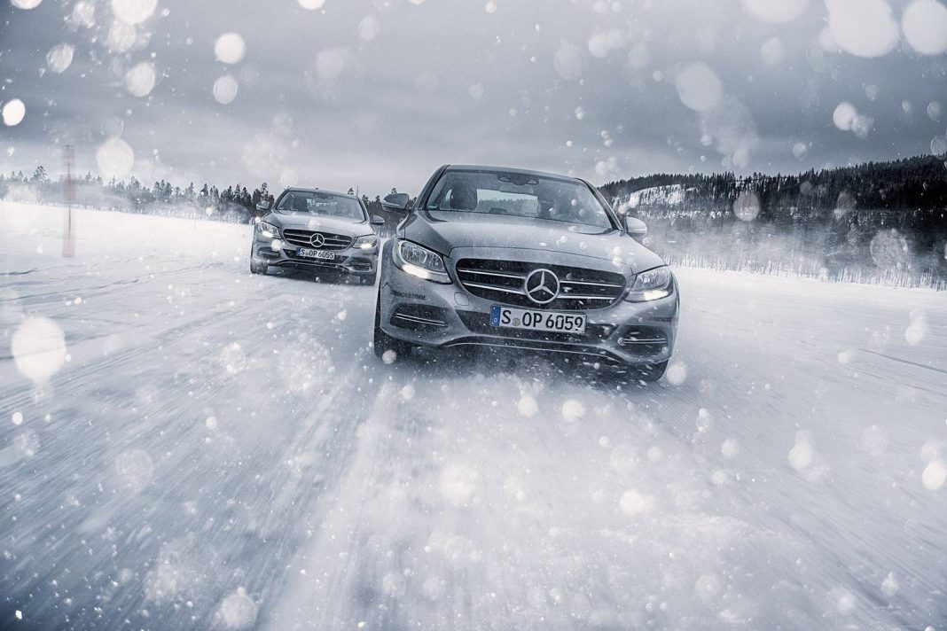 Mercedes-Benz Driving Events Kick Off to an Icy Start