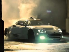 Video thumbnail for youtube video Video: Spyker C8 Goes Hooning!