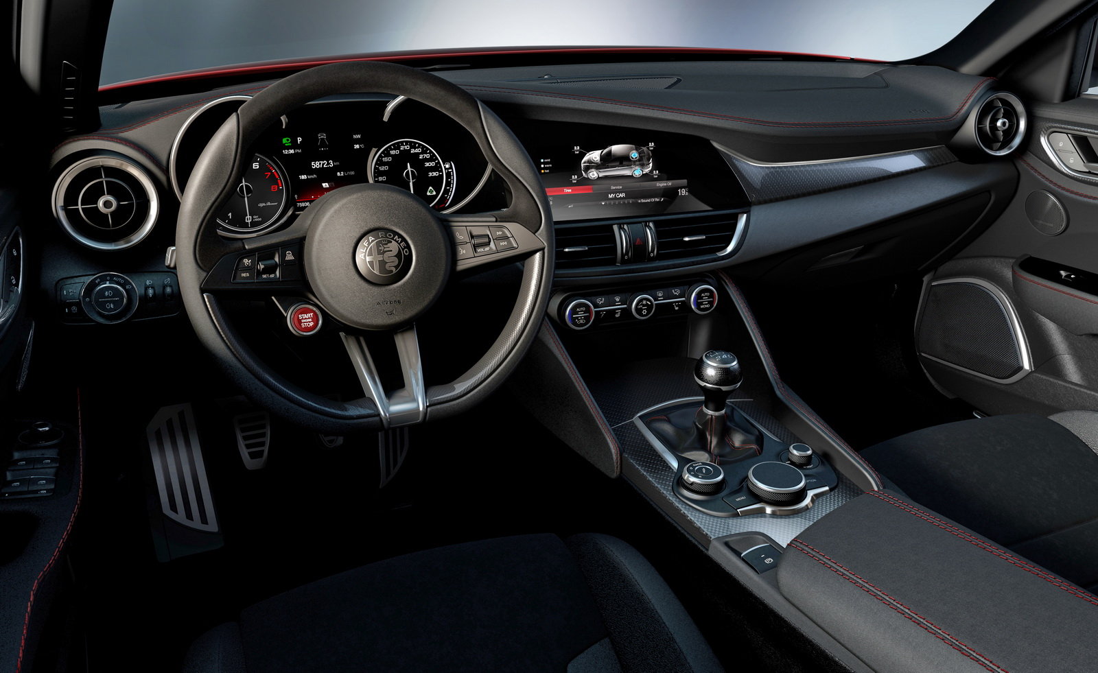 Alfa Romeo Giulia Shows Off Interior