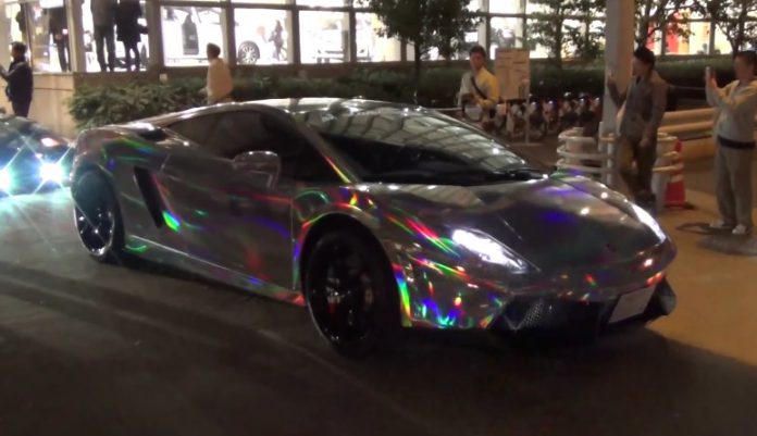 Holographic Lamborghini Gallardo in Japan